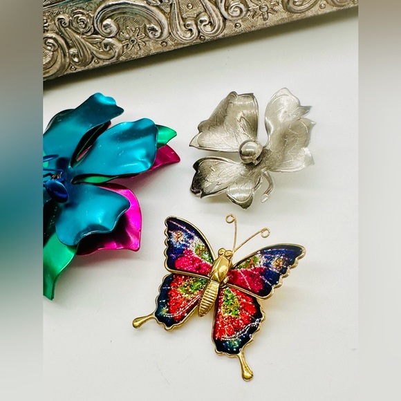 Vintage Brooch Lot - Picture 5 of 8